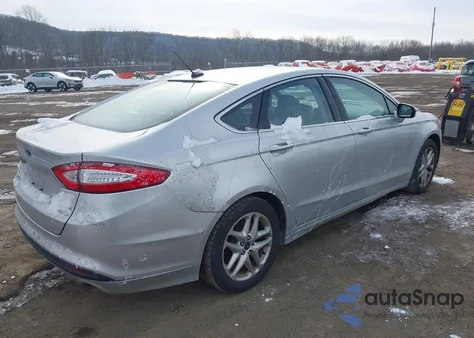2013 Ford Fusion Se z USA, uszkodzony, nr VIN 3FA6P0HR6DR173803